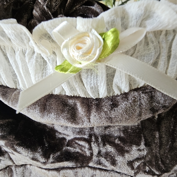 Kimchi blue velvet dress - Picture 10 of 11